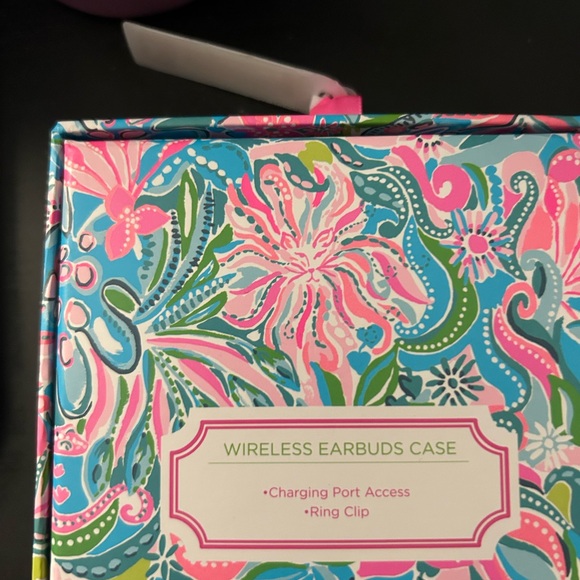 NWT Lilly Pulitzer Floral Wireless Earbuds Case - Picture 2 of 2